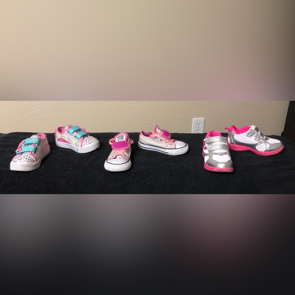 Toddler sneakers size 7